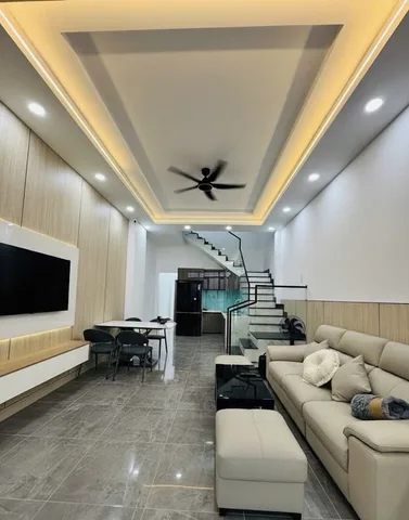 BÁN NHÀ KHU TÊN LỬA (4.5x12 )3 TẦNG ,Ô TÔ ĐỖ CỬA ,GIÁ 7.3 TỶ
