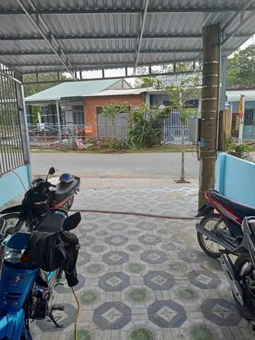 Siêu phẩm mặt tiền kinh doanh ở gần chợ Lộc Hưng - Trảng Bàng __ 104m2 Full thổ cư - Sổ hồng riêng ===>>> Chỉ 1 tỉ 350 triệu