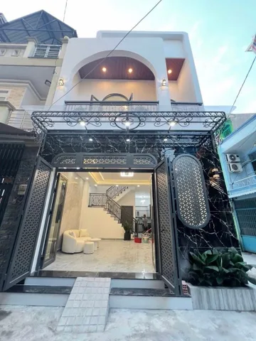 Bán nhà Tân Hòa Đông căn góc - HXH - 64m² full nội thất - giá 6.5 tỷ (TL)