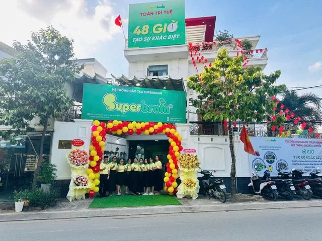 MẶT TIỀN KINH DOANH TRUNG TÂM BÌNH CHÁNH – BIỆT THỰ 4 TẦNG – ĐẤT LỚN 313M²