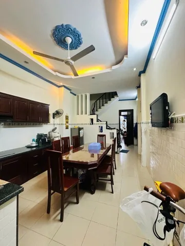 Nhà 3 Lầu Mặt Tiền Gò Dầu Aeon Tân Phú - DT: 76m2 (4mx19m) - Đúc 3 Lầu 4PN Nhỉnh 15 Tỷ TL Mạnh
