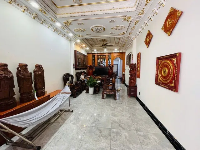 Bán Nhà Đẹp 3 Lầu Khu Tây Thạnh Aeon Tân Phú - DT: 100m2 (4mx25m) - Đúc 3 Lầu 5PN Nhỉnh 13 Tỷ TL Mạnh