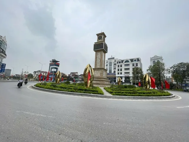 Hàng xóm Ecopark đấu giá thị trấn văn giang