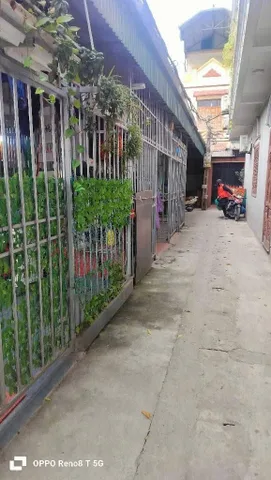 NHÀ MỚI XÂY, VĨNH QUỲNH, QUỲNH ĐÔ, HÀ NỘI 

NHÀ ĐẸP ĐÓN TẾT , HIẾM CÓ , PHÙ HỢP CHO KHÁCH ÍT TIỀN , ĐẤT XEN KẸT , XUNG QUANH LÀ THỔ CƯ 

MUA BÁN VI BẰNG

Giá  ;  1xxx

LH + Zalo ; 0947399138