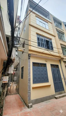 Nhà đẹp lô góc Định Công Thượng – Sáng thoáng, dễ ở, đáng giữ lâu dài – 31m2 x 4 tầng tầm giá 7 tỷ