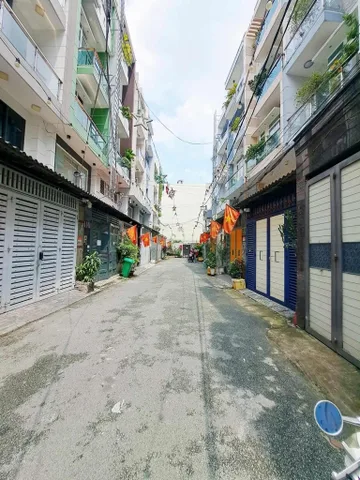 Bán nhà quang trung có dòng tiền sẵn, 4 tầng, sổ hồng riêng
