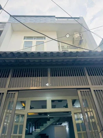 Bán nhà sổ hồng riêng, gần emart phan huy ích