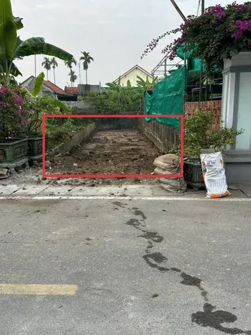 05/02/2026.Bán đất 111,3m² full thổ cư ngang 4,27m . đường nhựa 7m. giá 2.23 tỷ tại Phường Lưu Kiếm. Đông Sơn. liên hệ 0362558882
