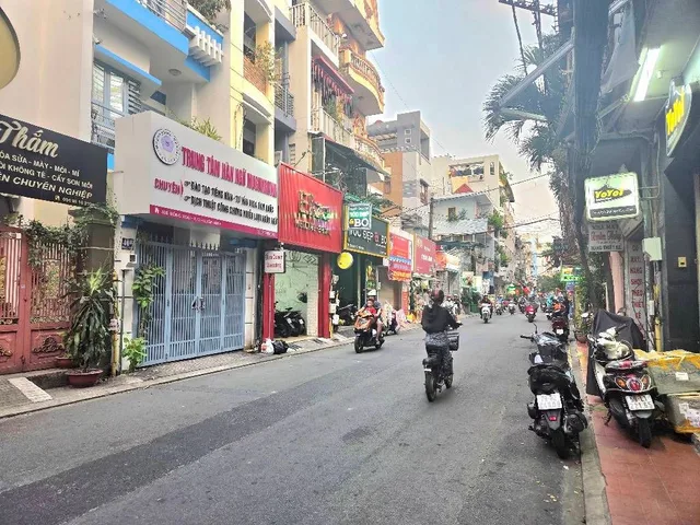 BÁN NHÀ MẶT TIỀN ĐỒNG XOÀI TÂN BÌNH - NGANG 8M HIẾM CÓ - 5 TẦNG BTCT - CHỈ 9.8 TỶ
