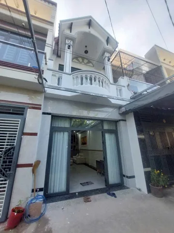 Bán căn nhà 1 trệt 1 lầu phường Tân hạnh, biên hòa đồng nai . Đường Ô Tô
