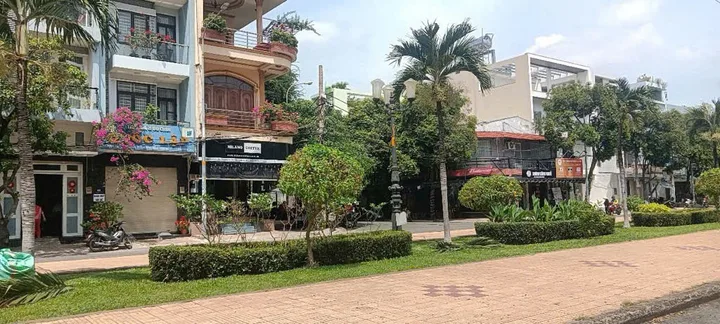 Nhà Mặt Tiền Nguyễn Thế Truyện/Tân Sơn Nhì - DT: 60m2 (4mx15m) - Đúc 2 Lầu 3PN Nhỉnh 12TỶ TL Mạnh