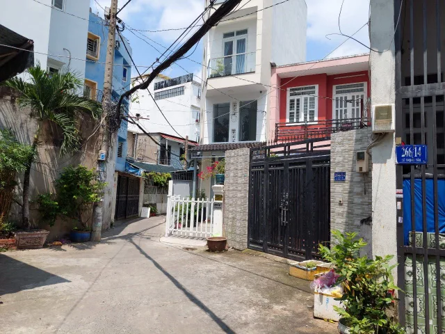 Bán đât, hẻm ba gác, tiện xây mới để ở, làm nhà trọ cho sv thuê, CHDV, .....