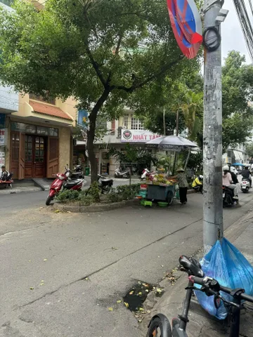 Bán nhà 3 mặt tiền số 1 Hoa Cau, P7, Phú Nhuận – Giá 49 tỷ