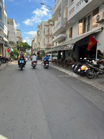 Bán nhà 4 Hoa Sữa, P2, Q Phú Nhuận – Giá 22 tỷ