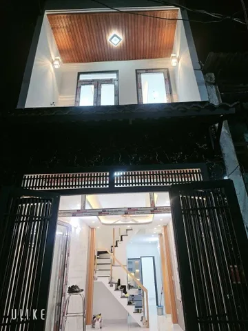 BÁN GẤP NHÀ MỚI ĐẸP TÂN HÒA ĐÔNG QUẬN 6 - HẺM 5M THÔNG - 2 TẦNG - 42M2 - GIÁP TÂN PHÚ - SÁT MẶT TIỀN - GIÁ CHỈ NHỈNH 5  TỶ XÍU TL
