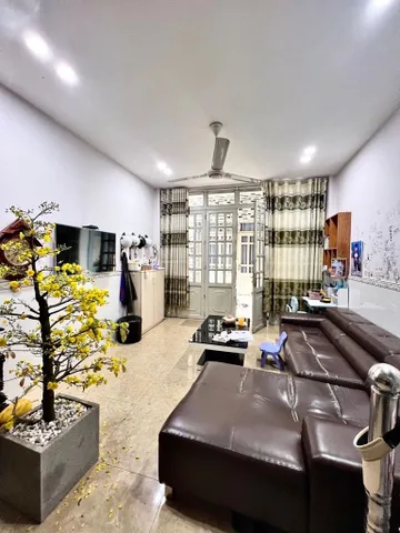 🌸Chủ đi nước ngoài gấp bán nhà Hồ Học lãm 32m² full thổ cư, full nội thất -ngang 4m giá nhỉnh 3tỷ tại Phường An Lạc