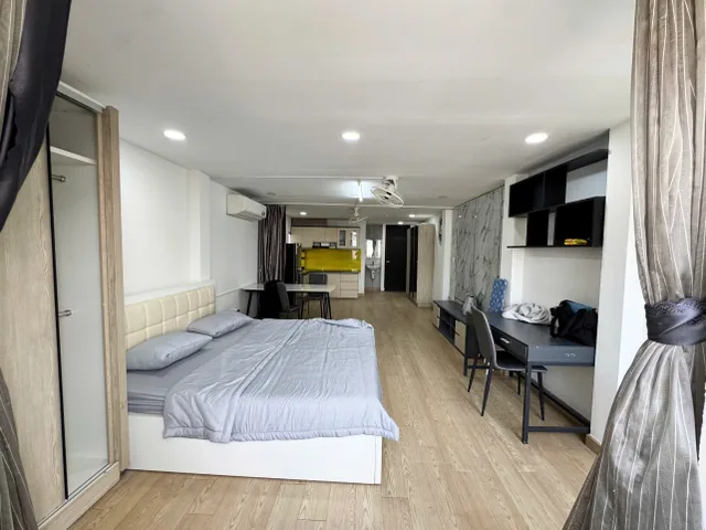 CHO THUÊ CĂN HỘ 60m² – BAN CÔNG, CỬA SỔ TRỜI – FULL NỘI THẤT CAO CẤP