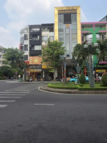 Bán nhà 332 Phan Xích Long, P.7, Phú Nhuận – Giá 49 tỷ