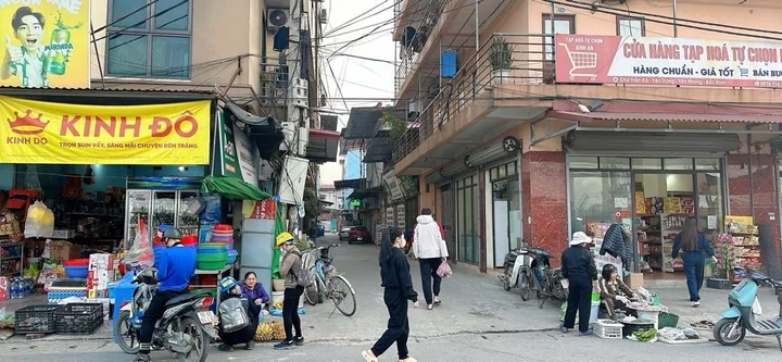 BÁN NHÀ TRỌ 3 TẦNG TẠI TRẦN XÁ - YÊN TRUNG: 17 PHÒNG FULL KHÁCH - DÒNG TIỀN 17TR/THÁNG - Ô TÔ VÀO ĐẤT - 109M2