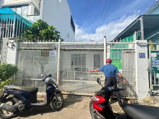 BÁN NHÀ GIÁ RẤT TỐT NGAY VĨNH HẢI GẦN BIỂN