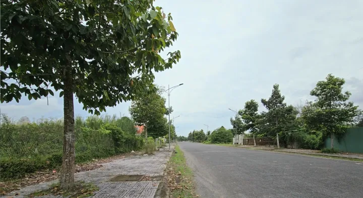 Bán đất thổ cư gần bờ sông Cổ Chiên và KDL Trường An trung tâm Tp.Vĩnh Long