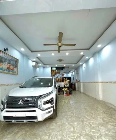 BÁN NHÀ ĐẸP CẠNH TÂ.N KỲ TÂN QUÝ - KLG - ĐƯỜNG XE TẢI - 5PN - ( 5X15M )
