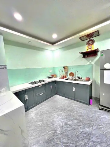 BÁN NHÀ ĐẸP CẠNH TÂ.N KỲ TÂN QUÝ - HẺM XE HƠI - ( 4.5X15M )
