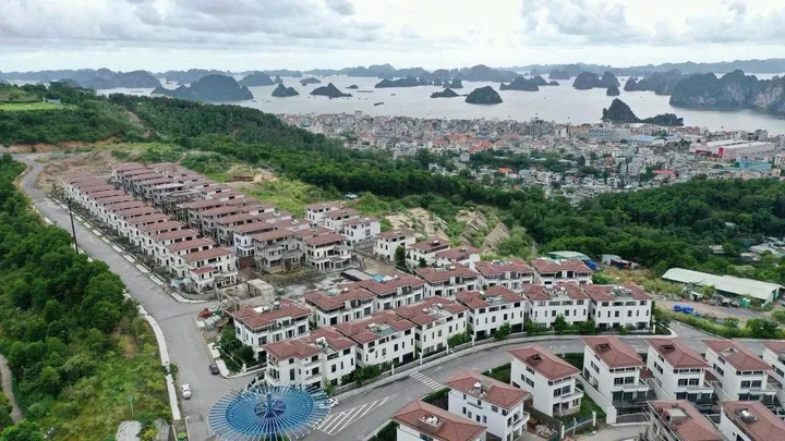 BÁN BIỆT THỰ FLC ĐỒI CỘT3,HỒNG HẢI,HẠ LONG