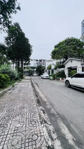 Bán nhà 4 Tầng Đảo kim cương Q2