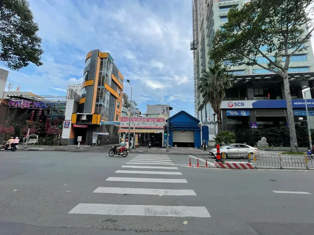 Bán nhà Mặt tiền Trần Hưng Đạo, Phường 1 , Quận 5 – Giá 79 tỷ