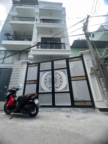 Bán gấp nhà trệt 3 tầng sân thượng 4pn 5wc phòng thờ hẻm xe hơi Bình Trưng Tây Q2 cũ dt đất 67m² full thổ cư ngang 4.17m giá 9.9 tỷ