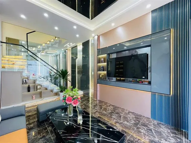 Bán Nhà Đường Số 44 Gò Vấp 52m2, 4 tầng BTCT, 4PN 5WC, ô tô vào nhà, full nội thất cao cấp, gần Emart, sổ hoàn công đủ