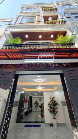 BÙI QUANG LÀ - Ô TÔ TỚI CỬA