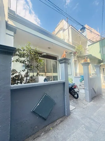 NHÀ CẤP 4 DIỆN TÍCH KHỦNG NGUYỄN THỊ TẦN - Q8-NGANG KHỦNG 5,2M- GẦN CHỢ RẠCH- CHỈ 7, và TỶ