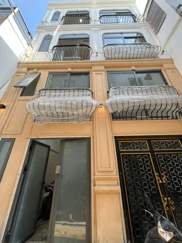 Bán CHDV Dòng Tiền Hẻm Cách mạng Tháng 8, P10, Quận 3 – Giá 36 tỷ