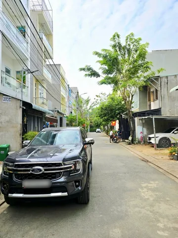 🚗 BÁN NHÀ 3 TẦNG - 62M2( 4*15.5), HOÀN CÔNG - 4PN, 3WC - KHÔNG QH, LG - ĐA TIỆN ÍCH -  HẺM XE HƠI 7M, VỈA HÈ - GẦN VINHOM, VÀNH ĐAI 3 - LONG BÌNH, THỦ ĐỨC.(A)
