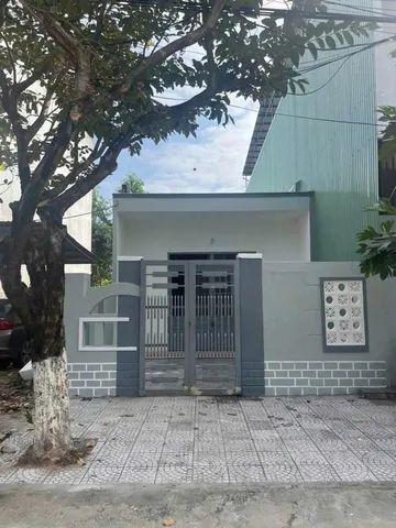 Bán Nhà Đ Trịnh Thị Dối Đông Thạnh DT 81m2 hàng Ngộp 880tr có SHR.
