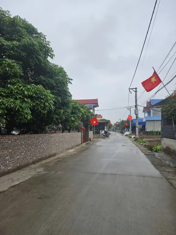 Bán đất 118,5m² full thổ cư ngang 5m giá 5.1 tỷ tại Xã Hoàn Long