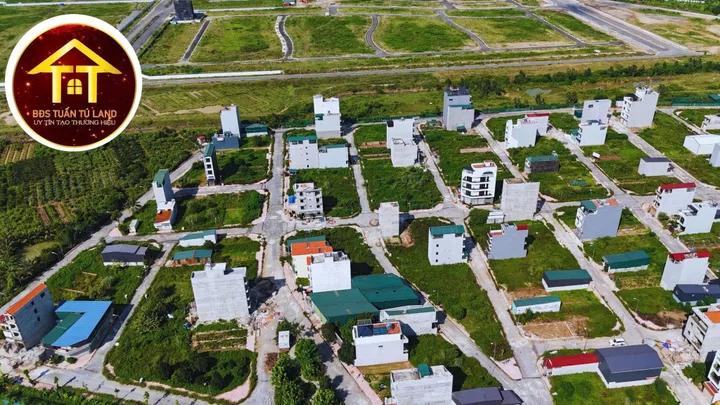 Bán 73m đất dịch vụ Xã Song Phương - Sơn Đồng - trục chính đường liên khu 8