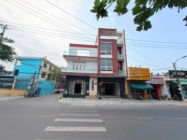 Bán nhà 2 mặt tiền đường Hà Huy Tập, Thanh Khê, Đà Nẵng