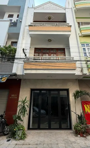 CHO THUÊ NHÀ NGUYÊN CĂN FULL NỘI THẤT CÁI KHẾ NGAY TRUNG TÂM