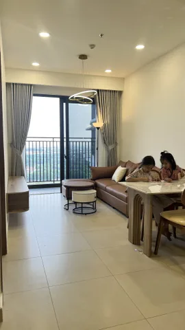Cho thuê The Glory S2203 - 2PN xách vali ở ngay, nội thất mới 100%, 15tr/tháng ( TL )