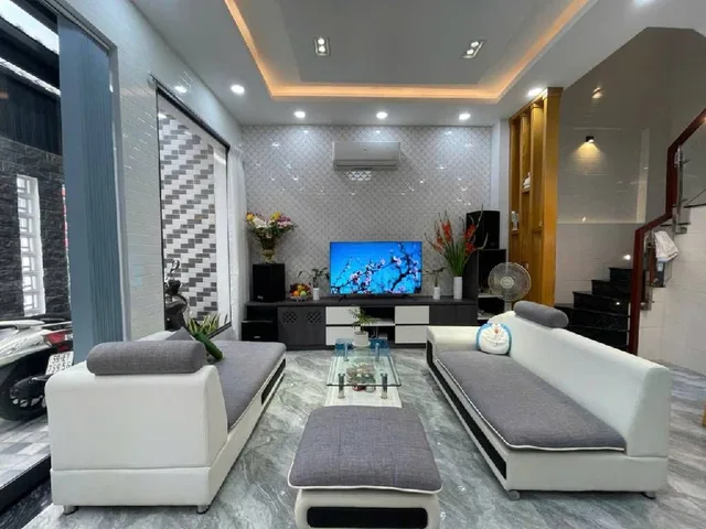 NHÀ ĐẸP MÊ LY- NGANG BỀ THẾ- NỘI THẤT SANG TRỌNG VÀ CAO CẤP- PHÒNG NGỦ MASTER-HXH THÔNG RA GA METRO - 10.9 TỶ
