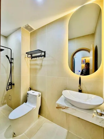 HẺM OTO THÔNG, KHU VIP, TẶNG FULL NỘI THẤT - 3Tầng 2PN - 3.8x5m - 19m² - HOÀNG HOA THÁM - BÌNH THẠNH - DƯỚI 3.98 T.ỷ
