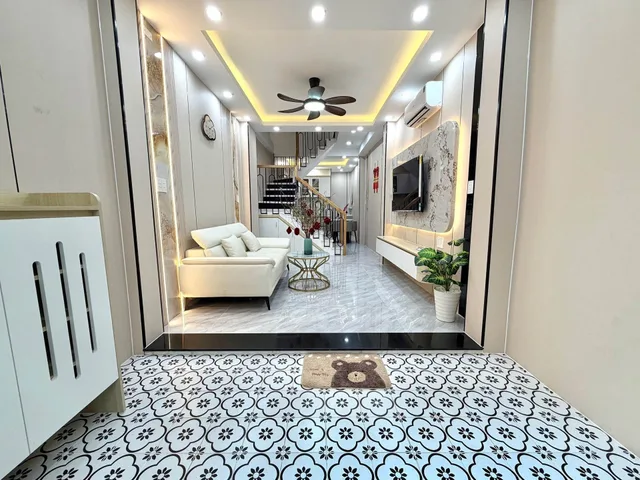 GẦN SÂN BAY, CHỢ CÂY THỊ, TRƯỜNG HỌC - 2TẦNG - NGANG 3m - 33m² - Dưới 5.98 T.ỷ - PHAN VĂN TRỊ - BÌNH THẠNH