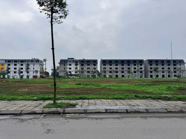 Bán đất 120m² full thổ cư ngang 6m giá 2.95 tỷ tại Phường Âu Cơ