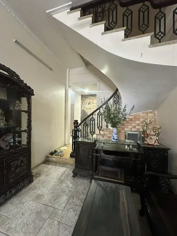 Cho Thuê Nhà Ngõ Giếng Mứt - Bạch Mai/ 42M² 4 Tầng 4 Ngủ - Giá Thuê 18tr