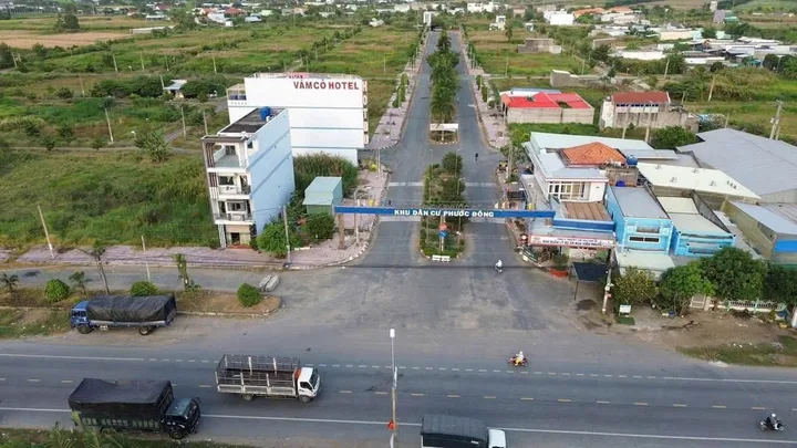 Nền thổ cư 100m2 (5x20) KDC Phước Đông, Cần Đước, Long An, giá đầu tư 880tr