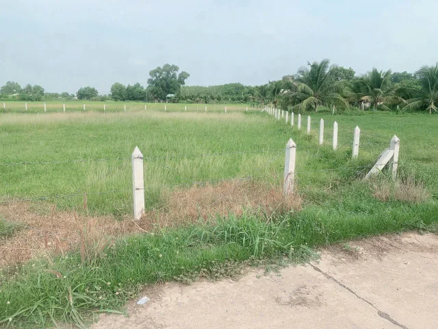 (B606) Đất xã Phước Thạnh, dt 2.309m2, thổ cư 200m2, giá 6 tỷ thương lượng