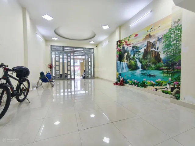GẦN BX. Q.8 - BÁN NHÀ MỚI 105m² NGANG 5M XE HƠI NGỦ TRONG NHÀ GIÁ CHỈ 7 TỶ NHỈNH